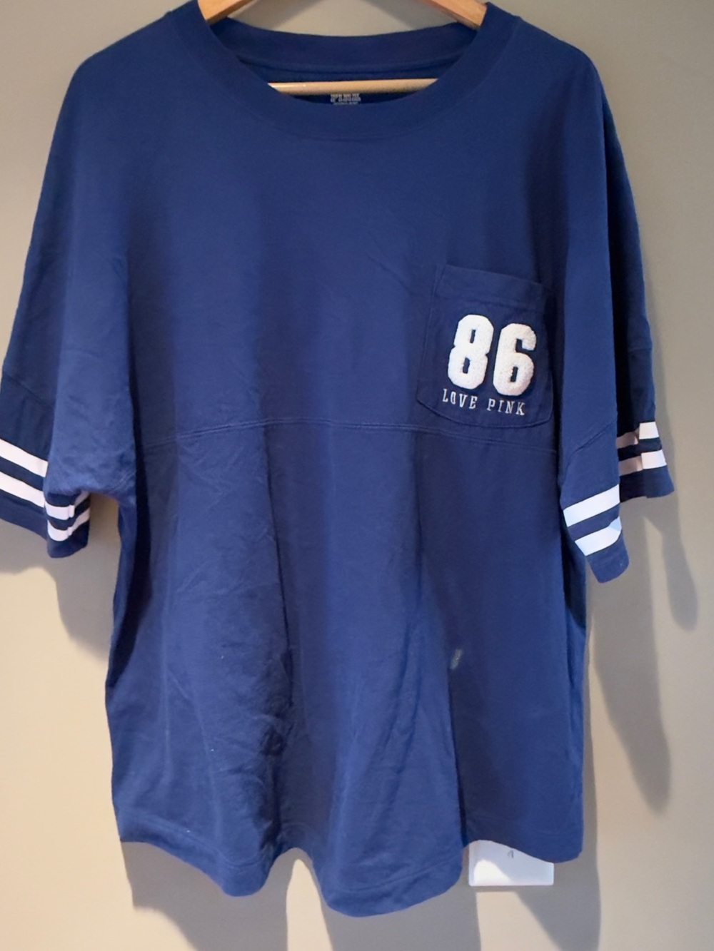 PINK Y2K Victoria's Secret Navy Short-Sleeve Tee with '86' Pocket Graphic L